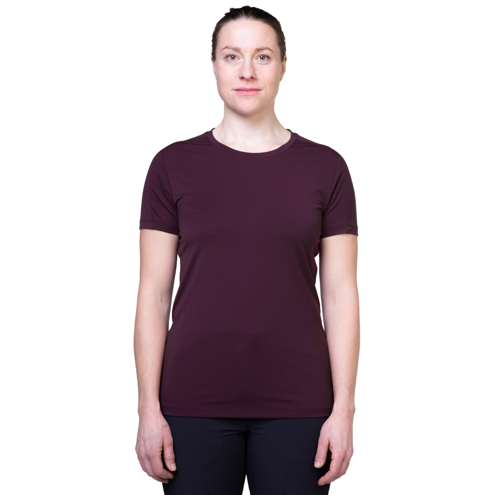 Mountain EquipmentMountain Equipment Headpoint Women's TeeOutdoor Action