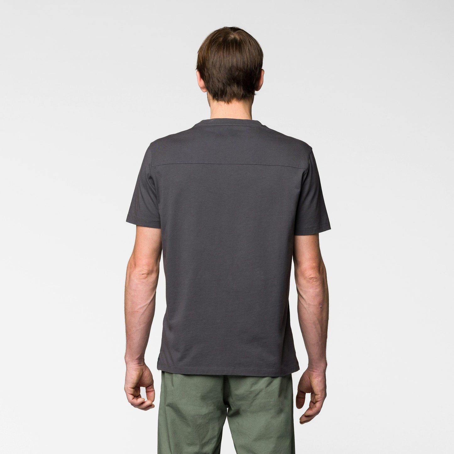 Wild Country Climbing Spotter T-Shirt Man Outdoor Action Onyx - Back Fit on Model