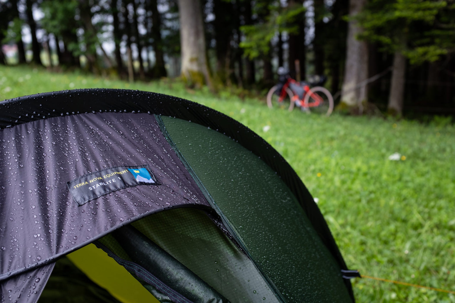 Terra NovaTerra Nova Starlite 1Outdoor Action