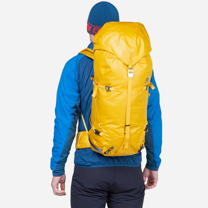 Mountain EquipmentMountain Equipment Fang 42+ BackpackOutdoor Action